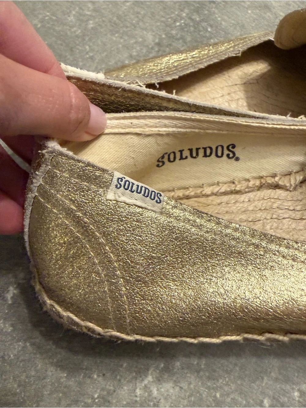 Women’s Soludos Gold Metallic Canvas Espadrille Slip-On Flats Size 8